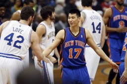 林書豪第三代基督徒 全家樂善好施