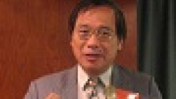 伍渭文牧師:轉輓歌為讚美詩