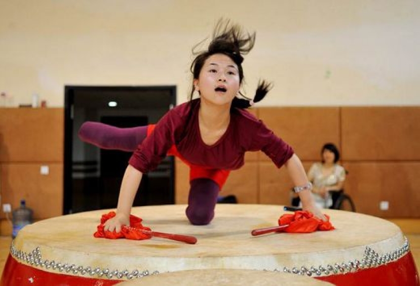 512倖存鼓舞中國 廖智苦難化祝福的見證