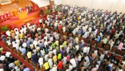 踏入第六天 港九研經會逾6萬人次參加