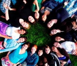 大多數美國女性信徒享受教會生活