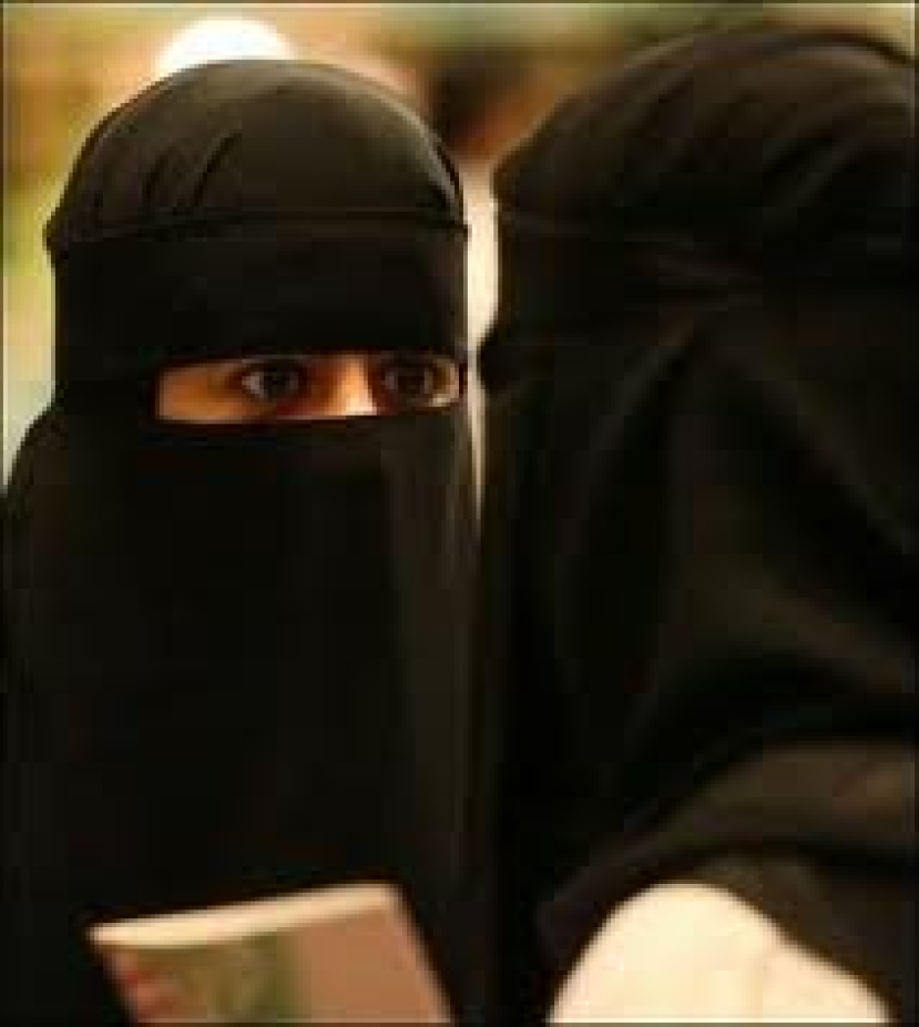 一女性YouTube大膽公告歸主 沙特政府震怒