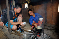 79位青年隨世展會赴東南亞體驗貧童生活