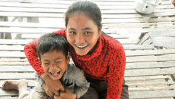 全球690萬兒童五歲前死 展望會倡導兒童保健