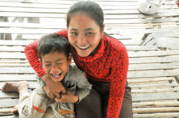 全球690萬兒童五歲前死 展望會倡導兒童保健