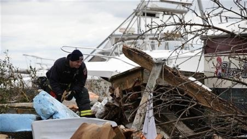 颶風後美東恢復緩慢 死難者逾80人