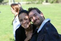 力克胡哲30歲生日 兒子預產期明年2月