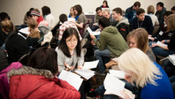 全美高校點燃查經新風氣