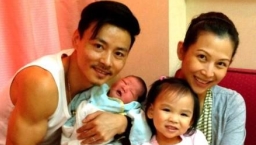 主內藝人張晉蔡少芬再添一女 全家福顯溫馨