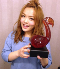 《超級星光大道》天后徐佳瑩受洗歸主