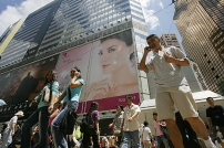 張景祥牧師歸納「物質主義」十大特徵