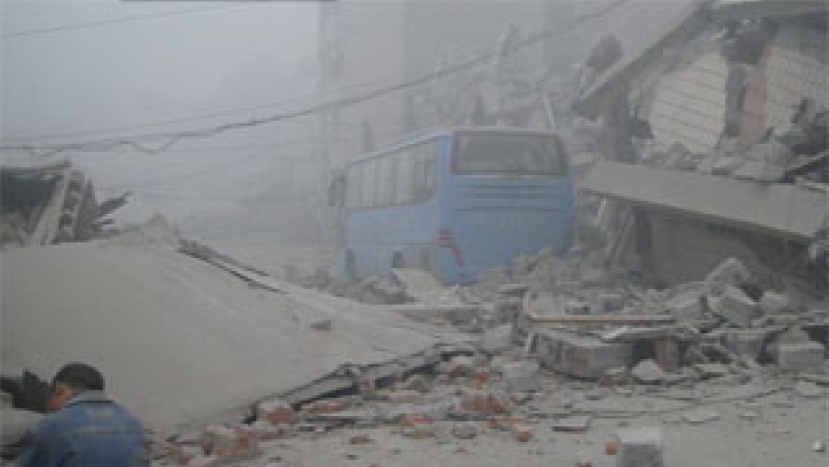 四川雅安廬山縣7級地震 至少156死 5,878傷