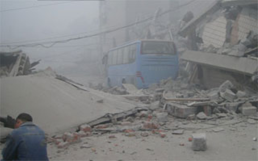 四川雅安廬山縣7級地震 至少156死 5,878傷