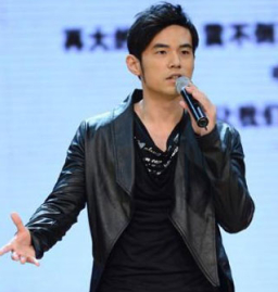 周杰倫雅安捐百萬 北大演講傳遞信仰精神