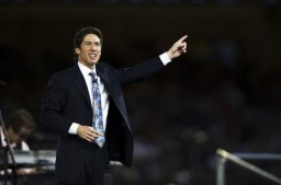 《活出美好》作者約爾‧歐斯汀牧師回應神學爭議