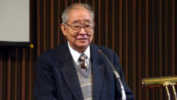 傳道老兵邊雲波勉勵神學生「靠主做更大的事」