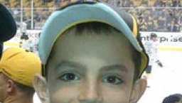 波士頓爆炸現場拒神父進入 警方做法惹質疑