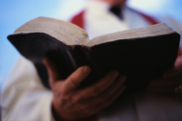 賓州調查:近二成教牧聖經立場「站不穩」