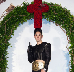 吳建豪新專輯發佈會現場佈置顯基督教深意