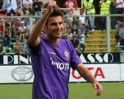 前英超球星欲收養浦江棄嬰 稱上帝所賜