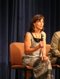 女同性戀教授著書詳述由反基督到歸信經歷