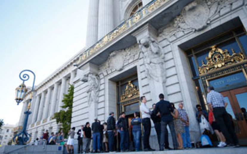 加州偷步頒同性結婚證反對者斥離譜