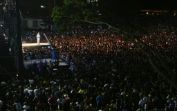 包樂拉美佈道四千青年歸主 願追求聖潔