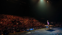 力克胡哲馬來西亞教會佈道人數創新高