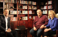 華理克夫婦面對媒體首談幼子自殺悲劇