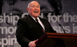 「耶穌運動之父」Chuck Smith返天家