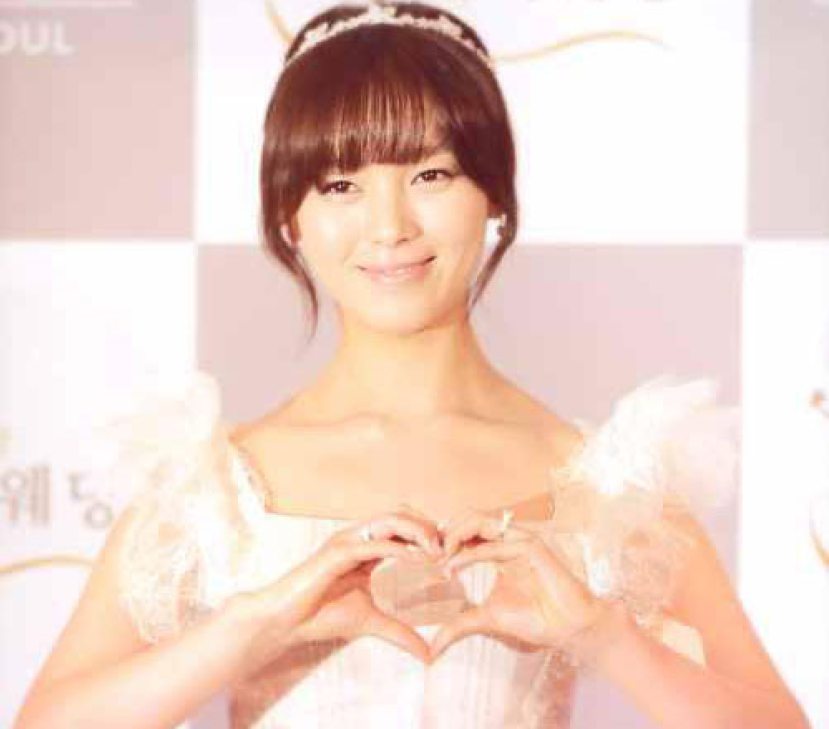 韓星閔先藝與宣教士夫婿誕下小公主