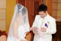 調查:一成已婚人士一年內考慮過離婚