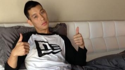 林書豪談聖誕節真諦 盼球迷得享希望與喜樂