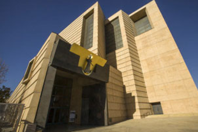 洛杉磯天主教神父性侵男童案天價和解