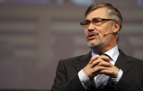 靈恩名牧向趙鏞基請辭 「因神呼召」改教