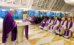 天主教教宗方濟妙語:修道院不是避難所