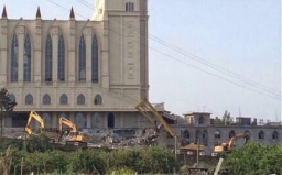 溫州再有兩所教堂遭強拆 三江信徒陷試煉