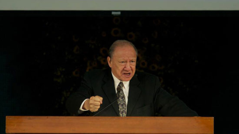 唐崇榮牧師談基督徒對下一代人格塑造