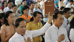 老撾三名女生考試權被剝奪 理由是「信耶穌」