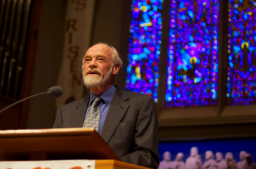 靈修大師畢德生支持同性婚姻 各界抨擊後徹回言論