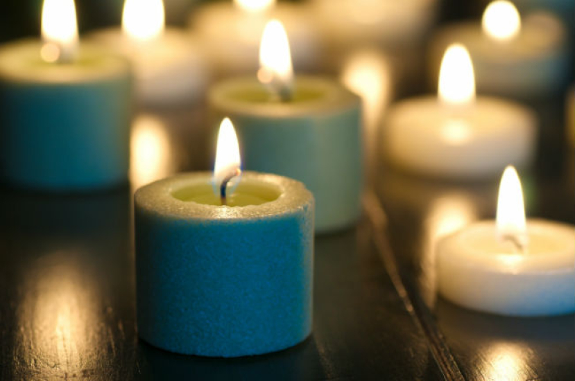 「藍色聖誕節」教會以愛服侍助悲傷者走出陰霾