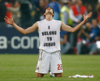 本世紀最佳足球員卡卡退休宣言：準備好要成為牧師