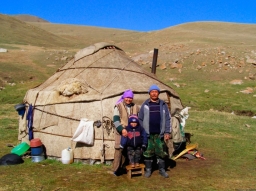 吉爾吉斯長居13年 宣教士述說生存之道