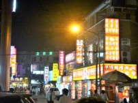 韓國日與夜 旅韓華人:年輕族夜醉街頭