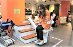 苦難神學研討會 殘障非受咒合一顯主愛