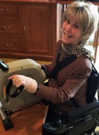 《輪椅上的畫家》瓊妮治癌之旅:基督與我度過這場苦難