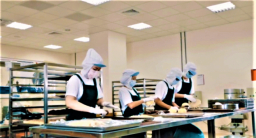 聾人製月餅謀生 教會拓展營宣工場