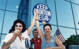 全美五州禁墮胎 民意支持墮胎合法仍達六成