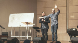 靈糧山莊情感特會 千人習戰勝自我心法