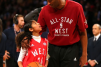 高比拜仁墜機逝世 浪子回頭重建婚姻